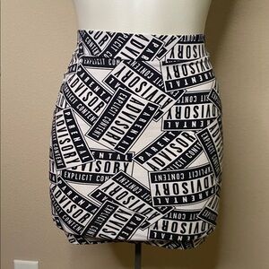 Parental Advisory black white graphic knit mini skirt ❤️❤️ Small